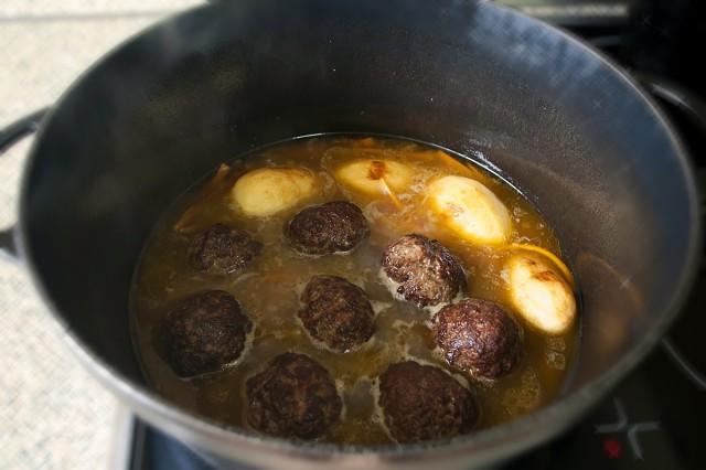 Плов с картошкой или с фрикадельками