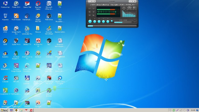 100 тысяч долларов против 45 долларов: разница в гонорарах авторов обоев Windows XP
