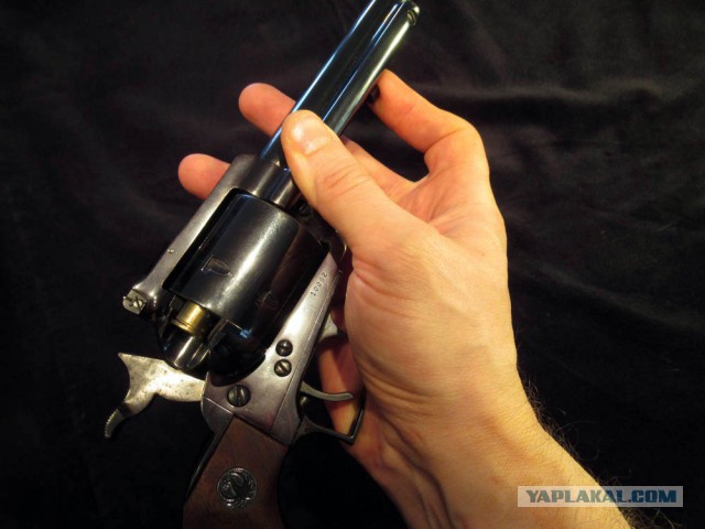 Револьвер Ruger Super Blackhawk