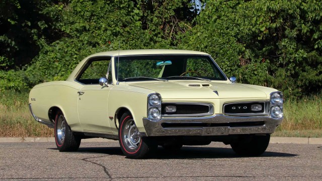 1964 Pontiac GTO Royal Bobcat. Автопятница №53