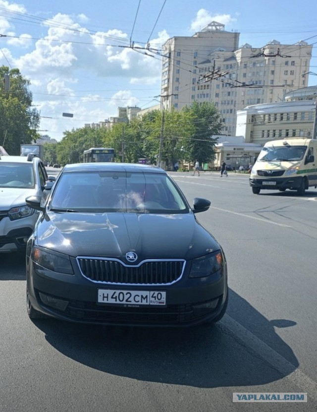 По какой полосе ты едешь?