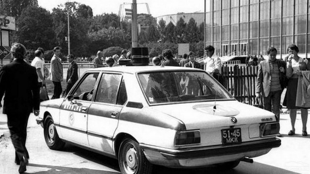 Принять вправо и остановиться: милицейские автомобили в СССР