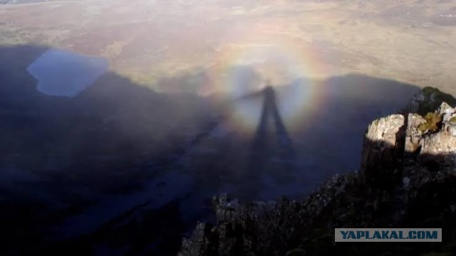 В горах Северной Осетии засняли «горного призрака» — редкий оптический эффект, — СМИ.
