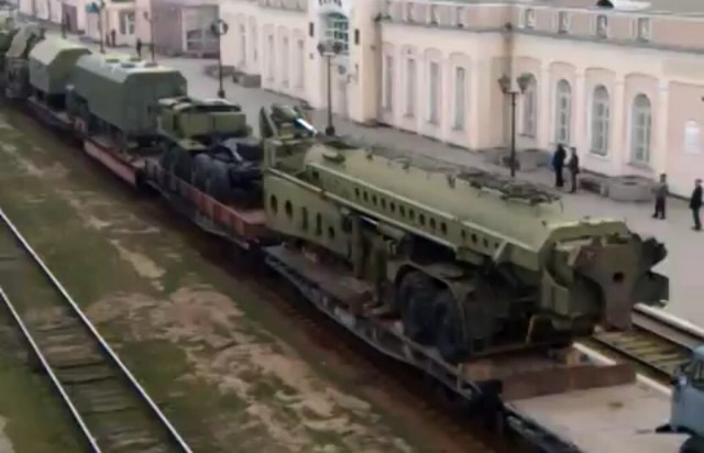 В Крым везут С-300
