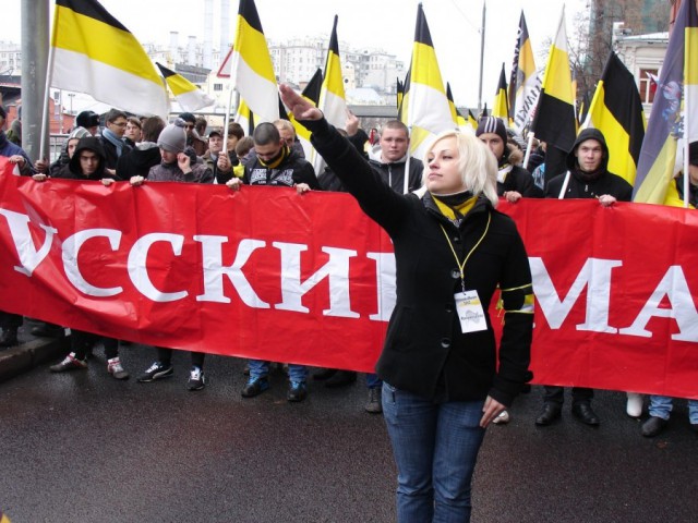 Цены на нефть упали ниже $34 за баррель