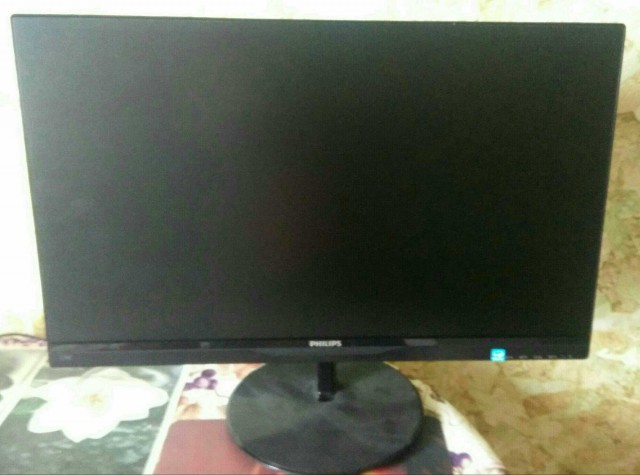 Продам Млщный монитор 23" AH-IPS FHD