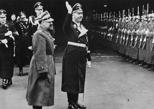 Книга-бомба от английского журналиста: вторую мировую выиграл СССР