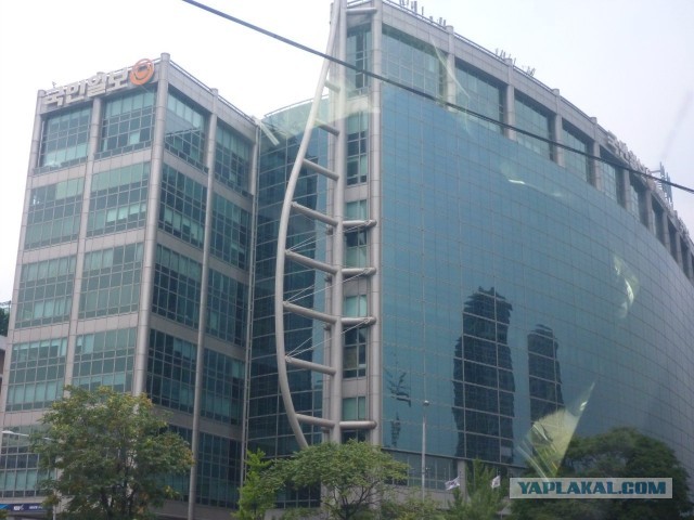 Тем временем в Южной Корее