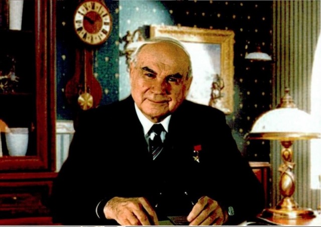 Джуна генерал