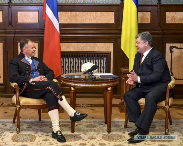 Путин впервые встретится с Порошенко после крымских диверсий