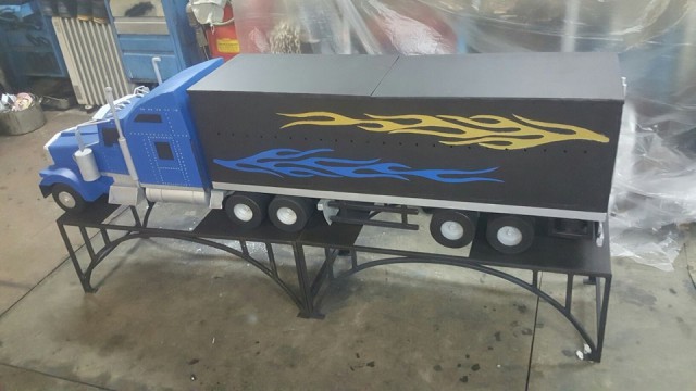 Мангал дальнобойщика (Тягач Kenworth w900)