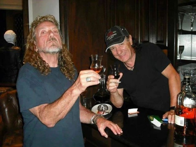 Roger Waters 8:0