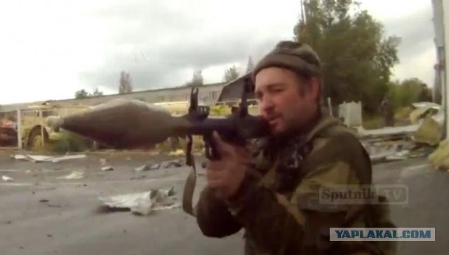 Ополченцы захватили аэропорт