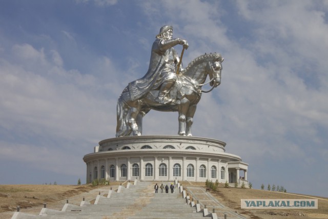Приключения американцев в России/Монголии/Китае. Ч