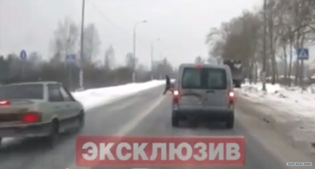 Под Петербургом лихач сбил мать с ребенком