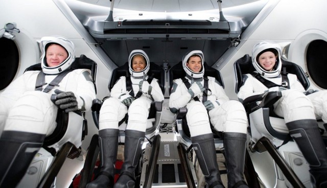 Неожиданный поворот! Корабли SpaceX будут использоваться для доставки российских космонавтов на МКС