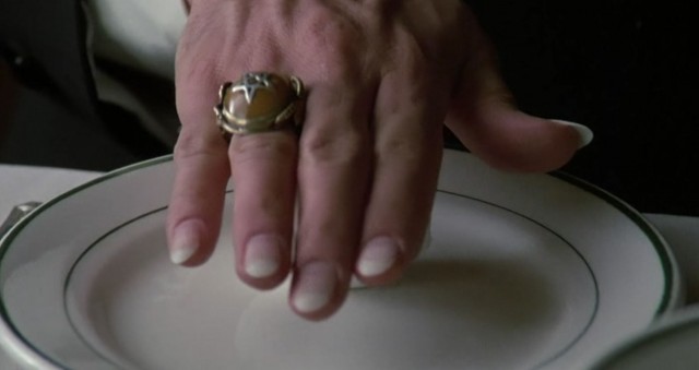 Гайд по очистке яиц за 2 (!) секунды появился в сети