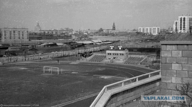 Улицы Москвы в середине 70-х. Не парадные фото.