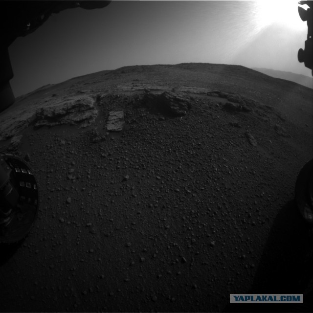 На Марсе происходят странные вещи.