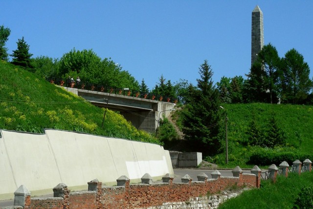 Мемориалы у Ржева, Волоколамска