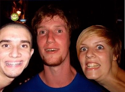 Вытянулась: картинка и 2 жабы