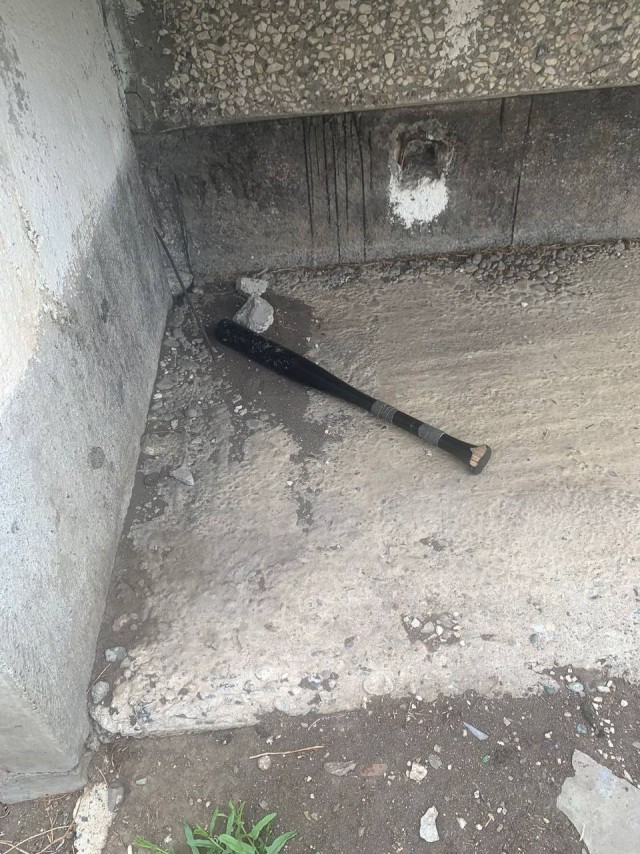 В Саяногорске 15-летний подросток избил битой своего сверстника и разнёс ему череп