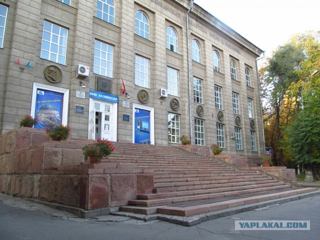 Прогулка по американской военной базе "Ганси"