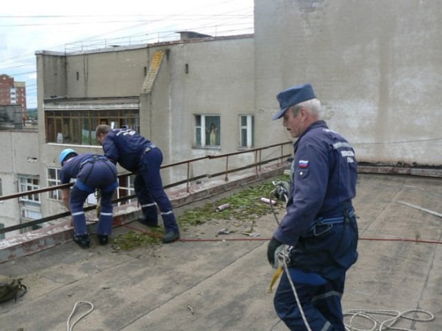 Не только за границей спасают