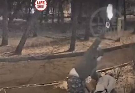 В Москве уволили полицейского, прострелившего ногу школьнице после домогательств