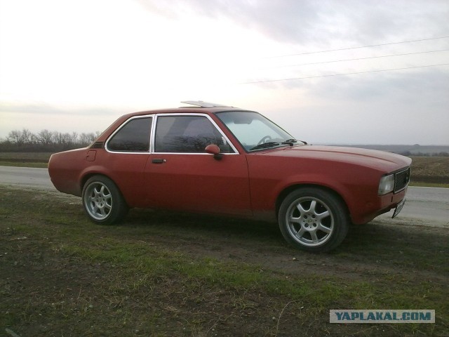 Group B. Красивых автофото пост