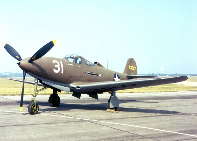 Р-39 Аэрокбра. Американская любимица сталинских соколов. История создания и основные модификации.