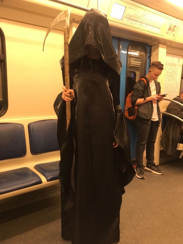 Модники из нашего метро в этот вторник