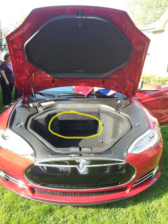 Новая Tesla - фотоотчет первого владельца