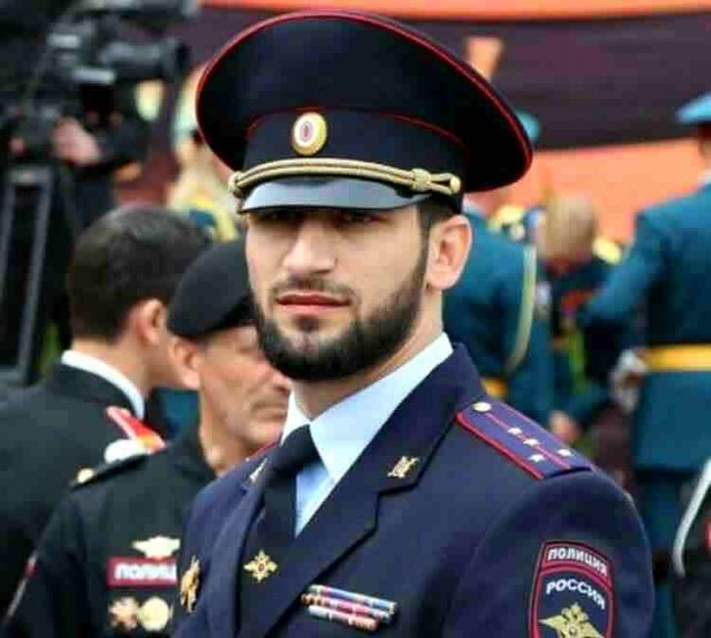 В Санкт-Петербурге полицейским запретили носить бороды