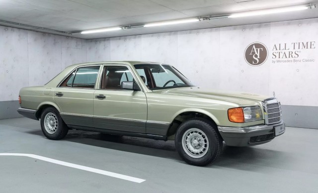 45 лет Mercedes-Benz W126