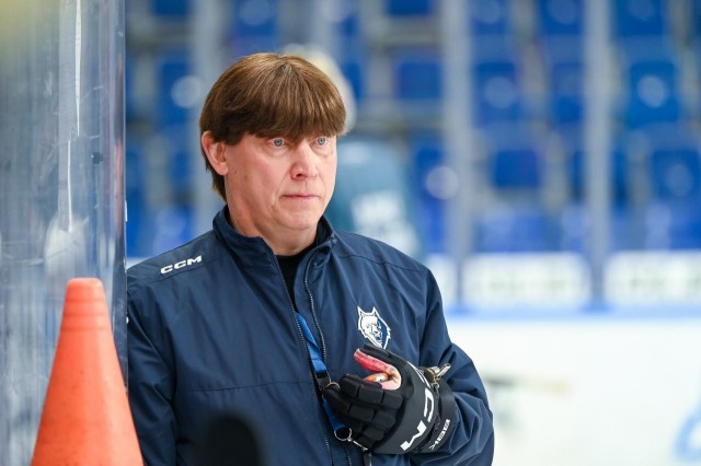 Где то я его видел....