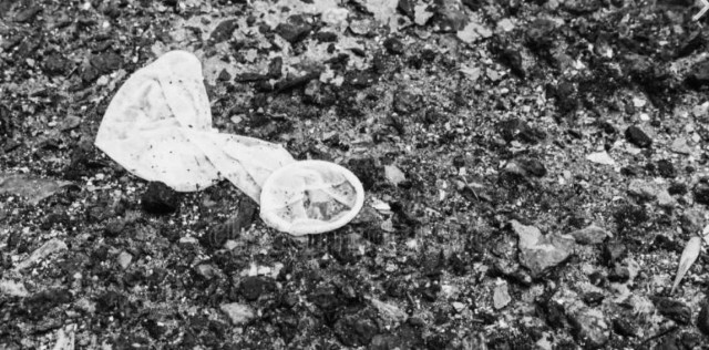 Трое подростков в возрасте от 15 до 16 лет за деньги подожгли несколько объектов на ж/д