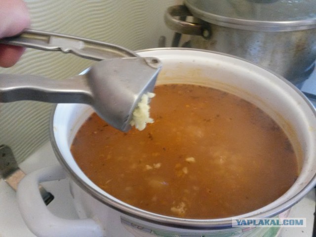 Баранина с картошкой(пирожок) и харчо
