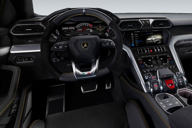 Lamborghini представила самый быстрый в мире кроссовер