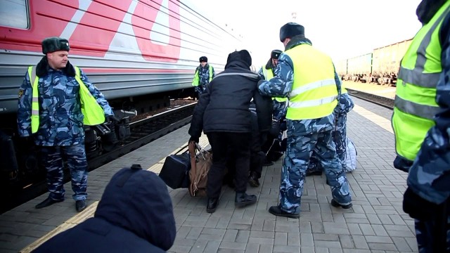 К "Конвою" из Канады присоединяются дальнобойщики других стран