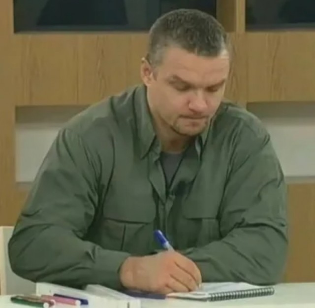 Володенька, взорвали наше ПВО...