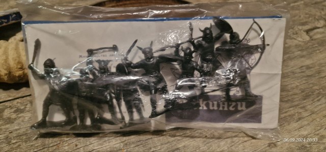 Нашел у деда батины роты