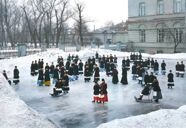 Российская империя в фотографиях. Красочная