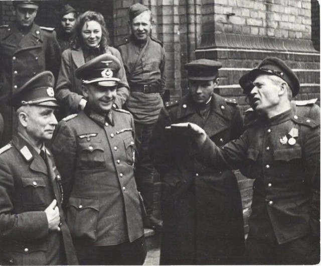 Великая Отечественная в фотографиях-9