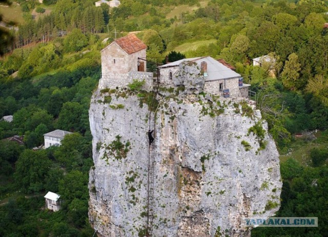 Двадцать лет одиночества