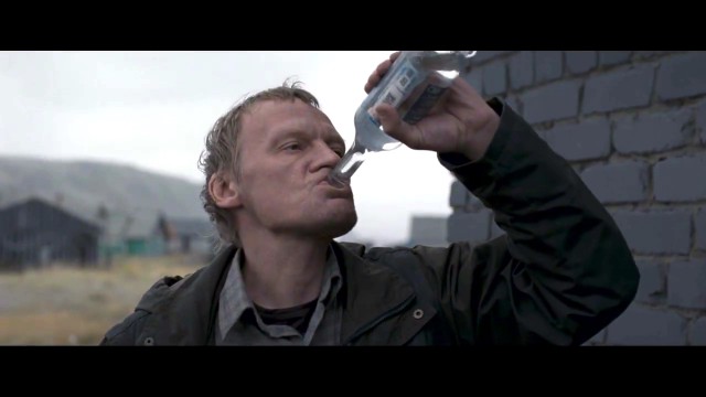 «Яндекс» снял видеотрибьют на «Звезду по имени Солнце» ко дню рождения Цоя