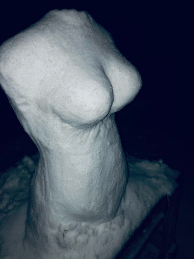 Девушка