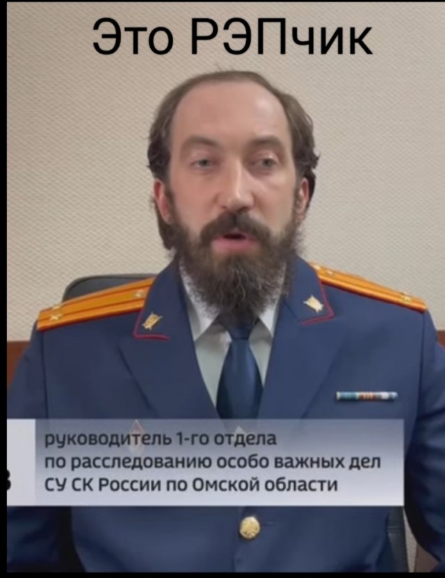 На районе суета