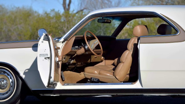 Chrysler 300 "Литерный". Красивых автофото пост