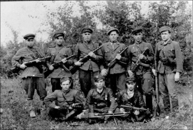 В Мариуполь движутся танки